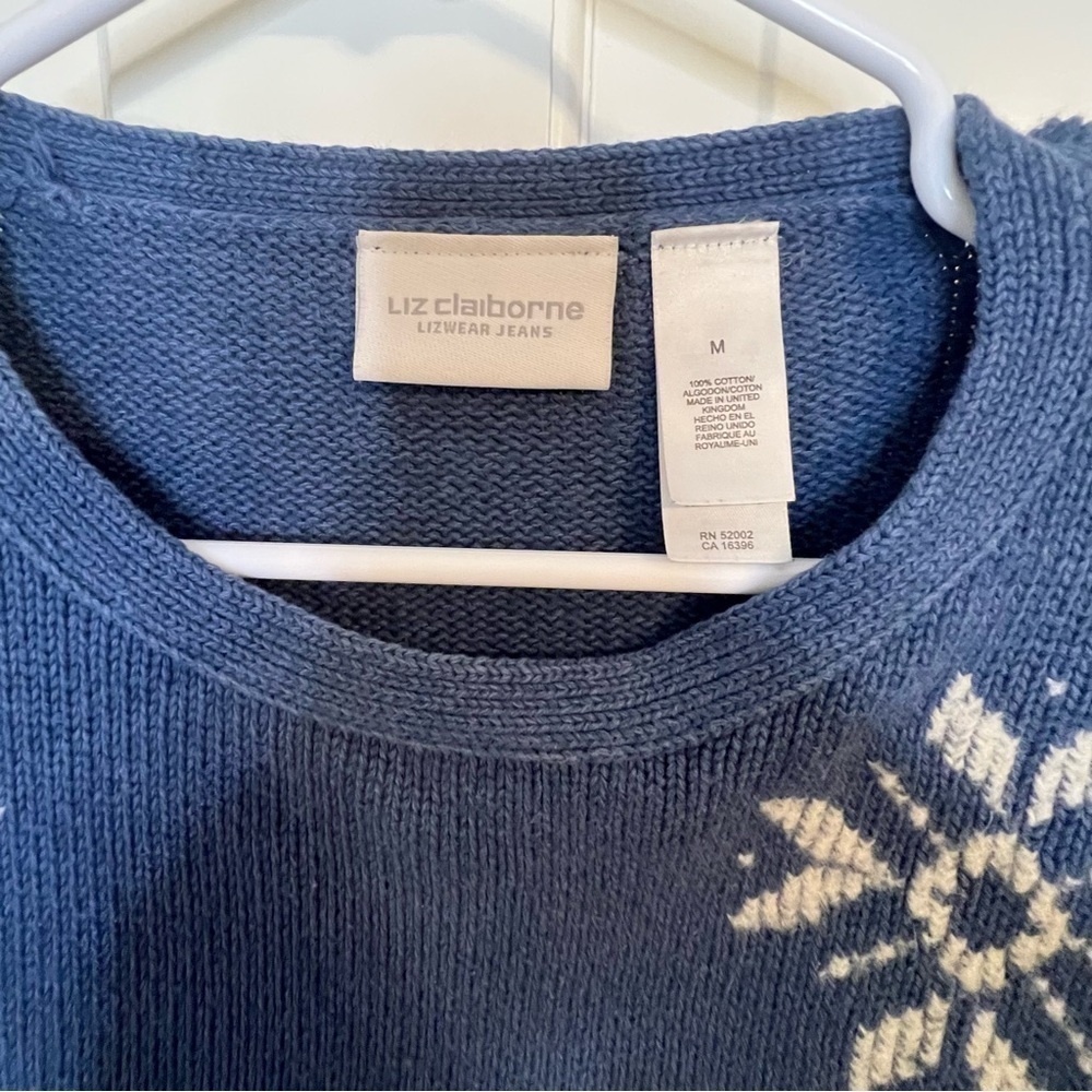 LIZ CLAIBORNE Blue Cotton Sweater Size M White Snowflake Design Crewneck EUC - Picture 7 of 7